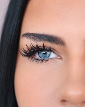Velvet Dream Lash Tray